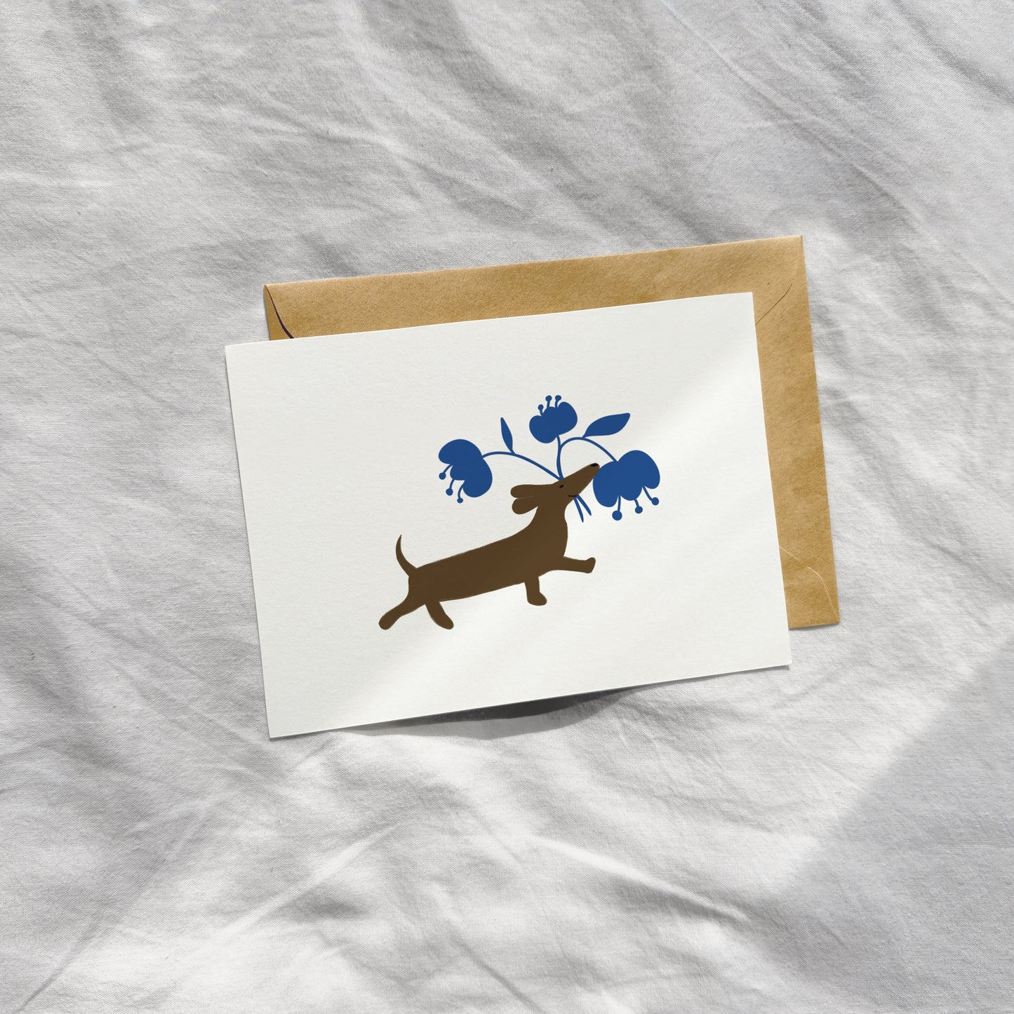 "Blaue Blumen Dackel" Postkarte
